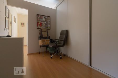 Casa para alugar com 160m², 2 quartos e sem vaga Casa para alugar com 160m², 2 quartos e sem vagaCloset do Quarto 2