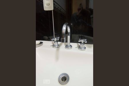 Banheiro de apartamento para alugar com 2 quartos, 50m² em Parque Mandaqui, São Paulo