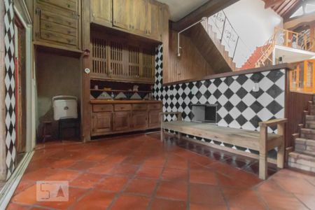 Casa à venda com 85m², 2 quartos e 2 vagas Casa à venda com 85m², 2 quartos e 2 vagasCozinha