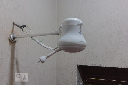 Casa à venda com 85m², 2 quartos e 2 vagas Casa à venda com 85m², 2 quartos e 2 vagasBanheiro 1