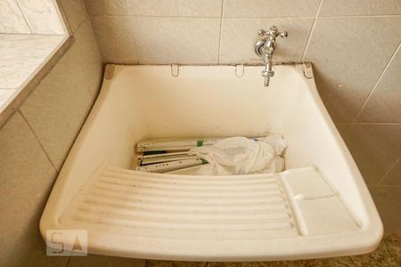 Apartamento para alugar com 58m², 2 quartos e 1 vagaÁrea de serviço