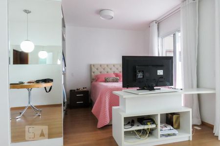 Sala de kitnet/studio para alugar com 1 quarto, 48m² em Vila Nova Conceição, São Paulo