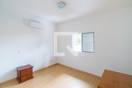 Quarto 2 de casa para alugar com 2 quartos, 140m² em Planalto Paulista, São Paulo