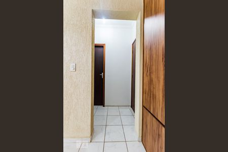Corredor de apartamento à venda com 1 quarto, 60m² em Chácara da Barra, Campinas