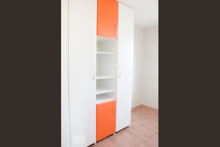 Dormitório 1 de apartamento para alugar com 2 quartos, 53m² em Igara, Canoas