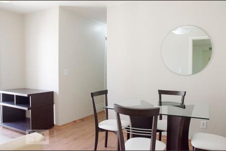 Sala de apartamento à venda com 2 quartos, 53m² em Igara, Canoas