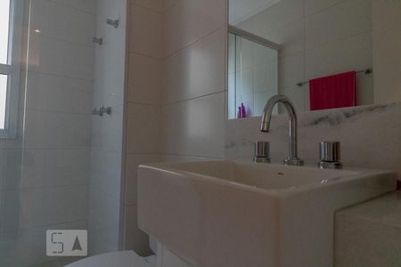 Banheiro de apartamento à venda com 3 quartos, 242m² em Santo Antônio, São Caetano do Sul