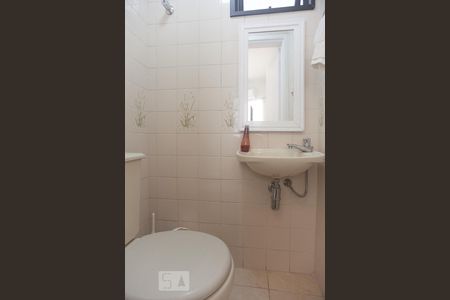 Lavabo de apartamento à venda com 1 quarto, 60m² em Centro, Campinas