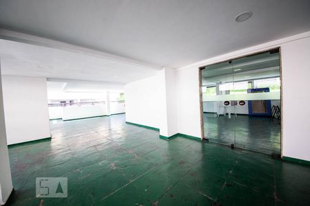 Apartamento à venda com 55m², 2 quartos e 1 vagaSalão de festa 