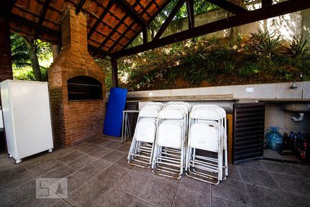 Apartamento à venda com 55m², 2 quartos e 1 vagaChurrasqueira 