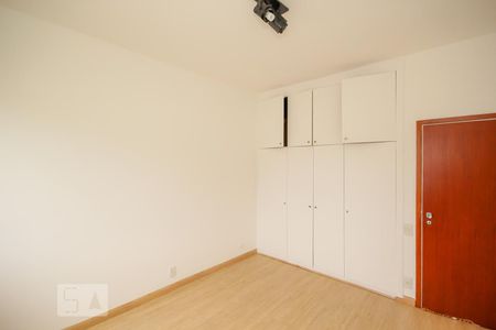 Apartamento à venda com 200m², 4 quartos e 4 vagasQuarto 3