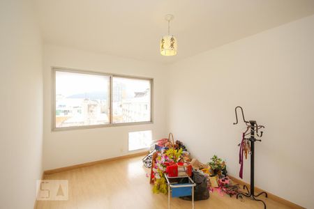 Apartamento à venda com 200m², 4 quartos e 4 vagasQuarto 4