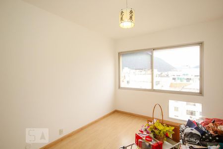 Apartamento à venda com 200m², 4 quartos e 4 vagasQuarto 4