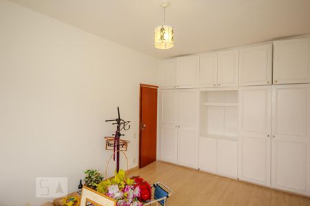 Apartamento à venda com 200m², 4 quartos e 4 vagasQuarto 4