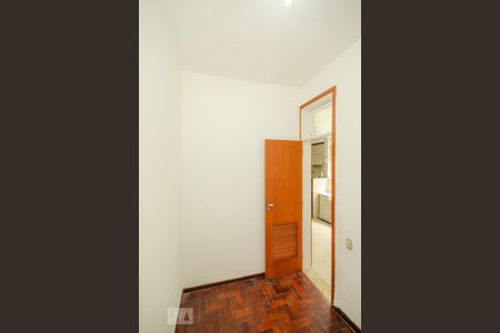 Apartamento à venda com 200m², 4 quartos e 4 vagasQuarto de Serviço