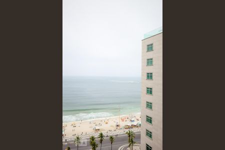 Apartamento à venda com 200m², 4 quartos e 4 vagasVista