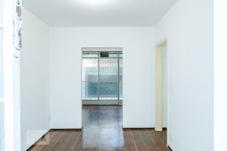 Casa para alugar com 267m², 3 quartos e 2 vagas Casa para alugar com 267m², 3 quartos e 2 vagasSala - Andar 1