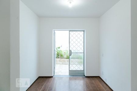 Casa para alugar com 267m², 3 quartos e 2 vagas Casa para alugar com 267m², 3 quartos e 2 vagasSala - Andar 1