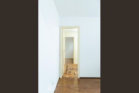 Casa para alugar com 267m², 3 quartos e 2 vagas Casa para alugar com 267m², 3 quartos e 2 vagasAndar 2