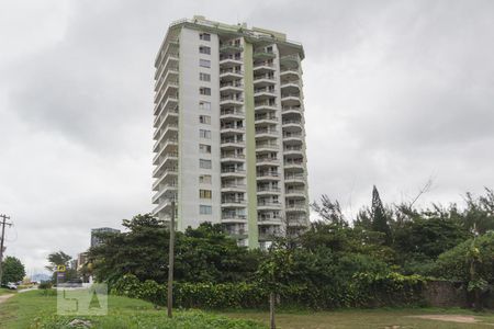 Apartamento para alugar com 60m², 1 quarto e 1 vagaFachada