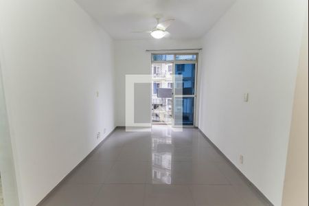 Sala  de apartamento à venda com 2 quartos, 60m² em São Francisco Xavier, Rio de Janeiro