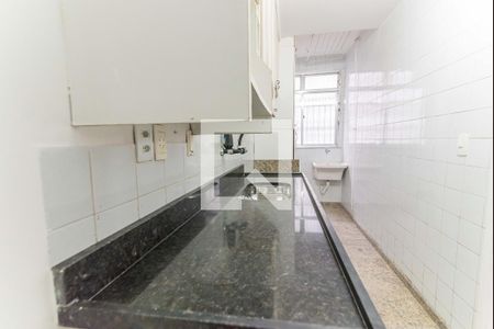 Apartamento à venda com 60m², 2 quartos e 1 vagaCozinha 