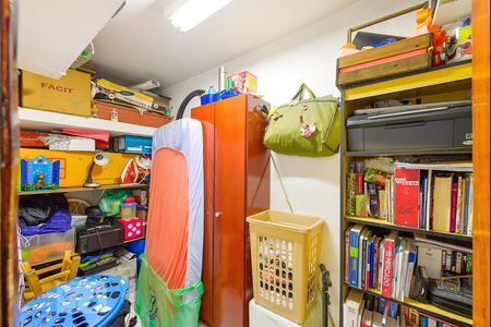 Apartamento para alugar com 128m², 3 quartos e 1 vagaQuarto Serviço