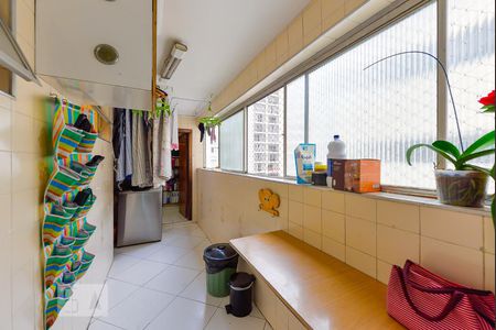 Apartamento para alugar com 128m², 3 quartos e 1 vagaArea Serviço