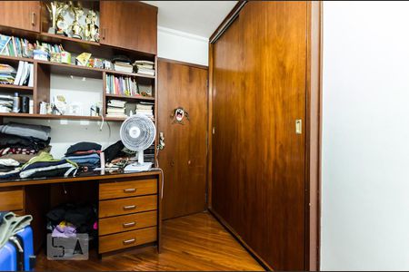 Quarto de apartamento à venda com 3 quartos, 89m² em Vila Yara, Osasco