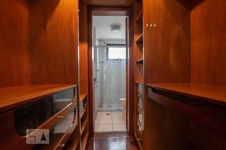 Apartamento para alugar com 101m², 3 quartos e 2 vagasCloset