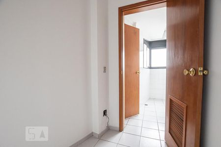 Apartamento para alugar com 101m², 3 quartos e 2 vagasQuarto de Serviço