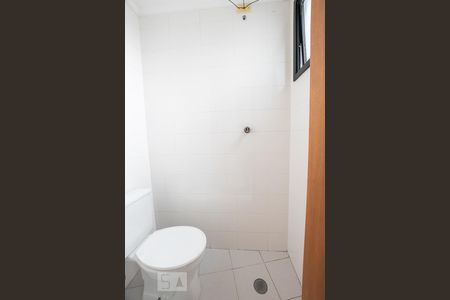 Apartamento para alugar com 101m², 3 quartos e 2 vagasBanheiro de Serviço