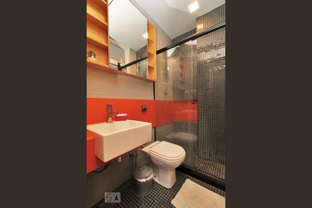 Apartamento para alugar com 60m², 3 quartos e 1 vaga Apartamento para alugar com 60m², 3 quartos e 1 vagaBanheiro Social.