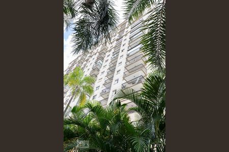 Apartamento para alugar com 45m², 1 quarto e 1 vagaFachada