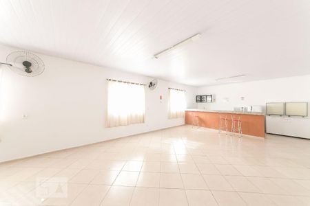 Apartamento para alugar com 45m², 2 quartos e 1 vagaÁrea comum