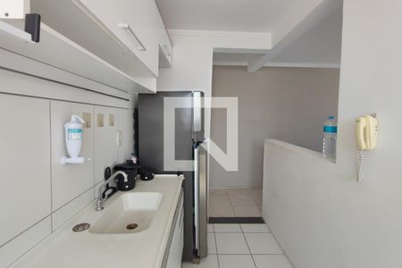 Cozinha de apartamento para alugar com 2 quartos, 45m² em Loteamento Parque São Martinho, Campinas