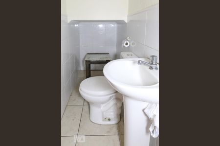 Lavabo de casa para alugar com 2 quartos, 130m² em Vila Nova Mazzei, São Paulo