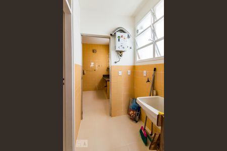 Apartamento à venda com 86m², 3 quartos e 1 vagaÁrea de Serviço