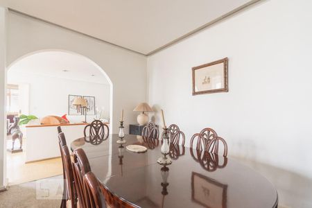 Apartamento à venda com 230m², 3 quartos e sem vagaSala