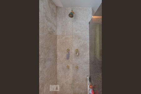 Apartamento à venda com 230m², 3 quartos e sem vagaBanheiro