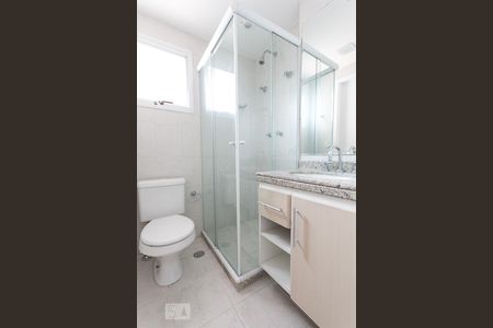 Apartamento à venda com 101m², 3 quartos e 2 vagasBanheiro da suíte 1 