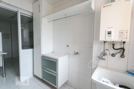 Apartamento à venda com 101m², 3 quartos e 2 vagasÁrea de serviço 