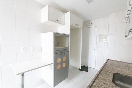 Apartamento à venda com 101m², 3 quartos e 2 vagasCozinha 