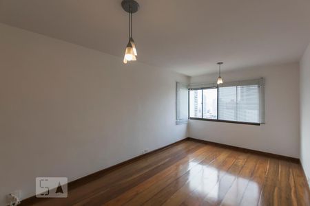 Sala de apartamento para alugar com 2 quartos, 67m² em Vila Gumercindo, São Paulo