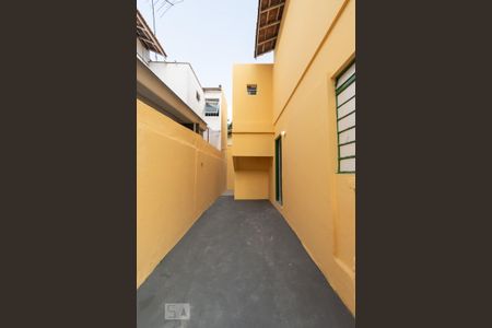 Garagem de casa à venda com 2 quartos, 76m² em Vila São Francisco (zona Sul), São Paulo