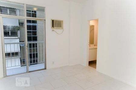 Quarto 2 (suíte) de apartamento à venda com 3 quartos, 100m² em Leblon, Rio de Janeiro
