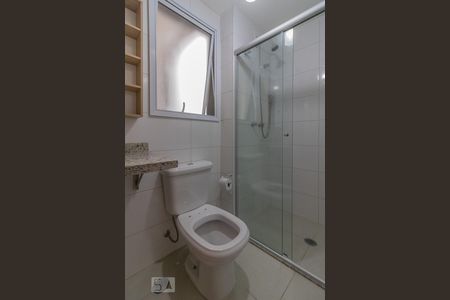 Banheiro de apartamento para alugar com 2 quartos, 65m² em Santa Maria, São Caetano do Sul