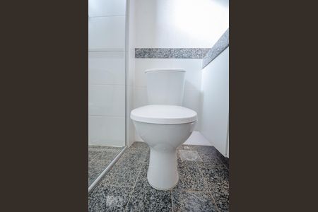 Apartamento para alugar com 105m², 2 quartos e 2 vagas Apartamento para alugar com 105m², 2 quartos e 2 vagasBANHEIRO SUÍTE