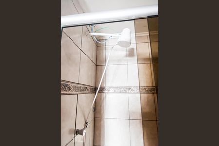 Banheiro de apartamento à venda com 3 quartos, 100m² em Vila Ipiranga, Porto Alegre