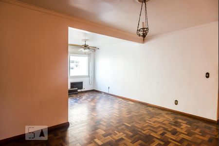 Sala de apartamento à venda com 3 quartos, 100m² em Vila Ipiranga, Porto Alegre